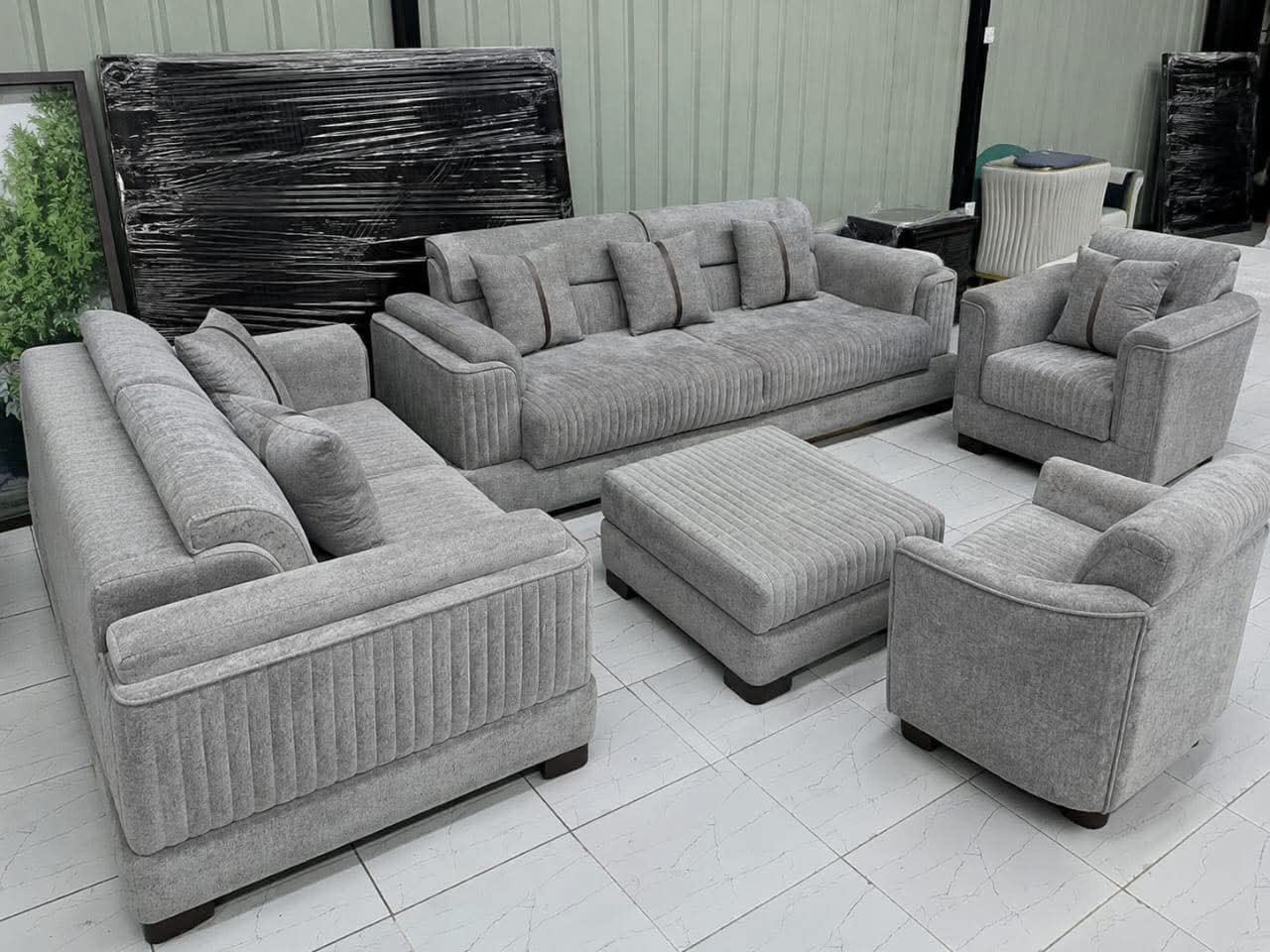 Nuru Crescent Sofa Set